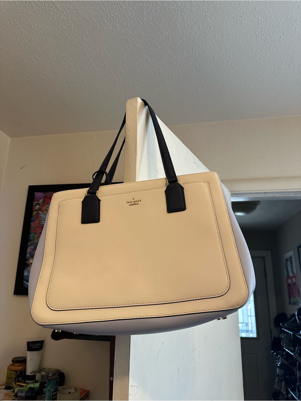 Kate Spade White and Blue Women's Bag.#Kate spade #crossbodybag#women’sbags